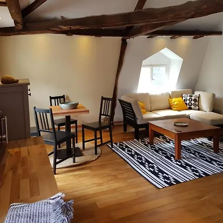 לינה וארוחת בוקר Der Kleine Globetrotter 3*