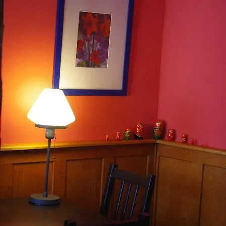 לינה וארוחת בוקר Der Kleine Globetrotter מונשאו