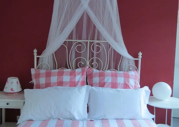 Der Kleine Globetrotter Bed & Breakfast Monschau